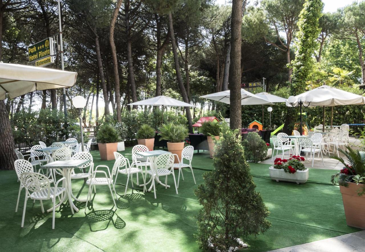 Park Hotel Pineta Червия Экстерьер фото