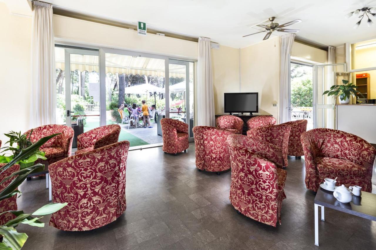 Park Hotel Pineta Червия Экстерьер фото